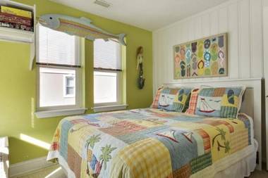 5065 - Flip Flop Inn