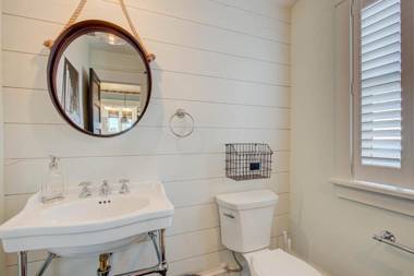 4115 - Coastal Cottage