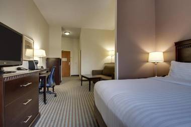 Holiday Inn Express Leland - Wilmington Area an IHG Hotel