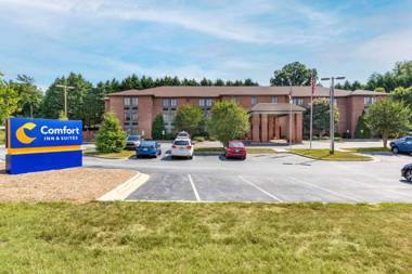 Comfort Inn & Suites Lenoir Hwy 321 Northern Foothills