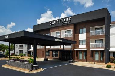 Courtyard by Marriott Charlotte Matthews