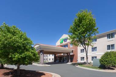 Holiday Inn Express Hotel & Suites Mebane an IHG Hotel