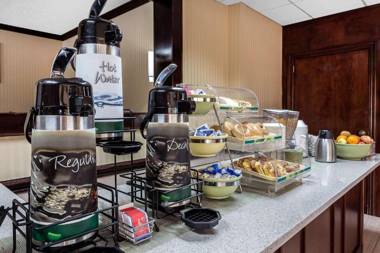 Quality Inn & Suites Mooresville-Lake Norman