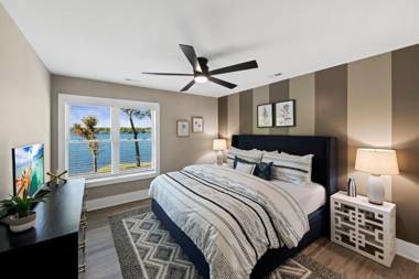 Channel Marker by Stay Lake Norman