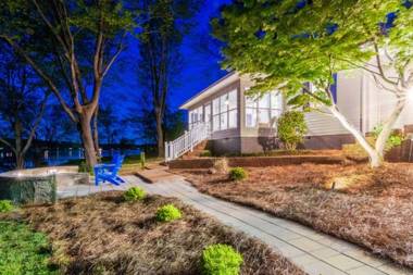 Summer STATus by Stay Lake Norman