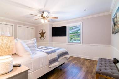 Summer STATus by Stay Lake Norman