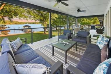 Southern Sunrise by Stay Lake Norman