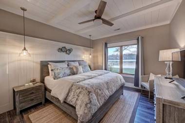 Sandy Shore by Stay Lake Norman