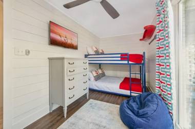 Points End by Stay Lake Norman