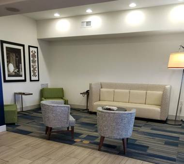 Holiday Inn Express Hotel & Suites Mount Airy an IHG Hotel