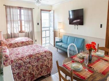 Oceanside Court by KEES Vacations