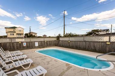 6175 - Longview Cottage