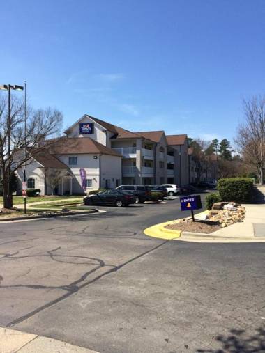 InTown Suites Extended Stay Raleigh