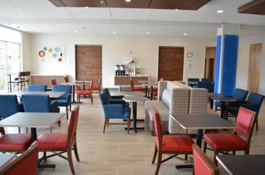 Holiday Inn Express & Suites Raleigh Airport - Brier Creek an IHG Hotel