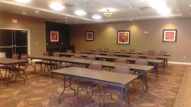 Holiday Inn Express & Suites - Smithfield/Selma an IHG Hotel