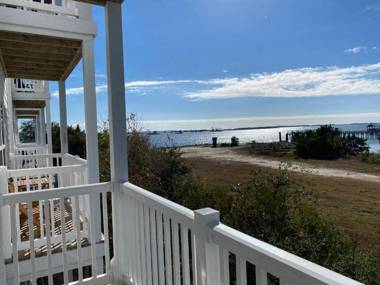 River Hotel of Southport