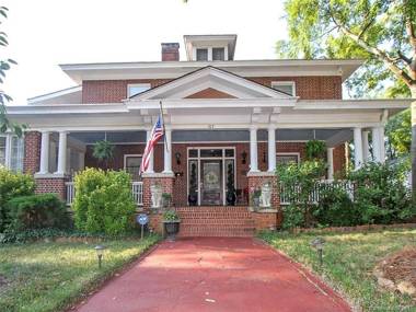 The Inn on Front Street