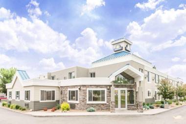 Days Inn by Wyndham Bismarck