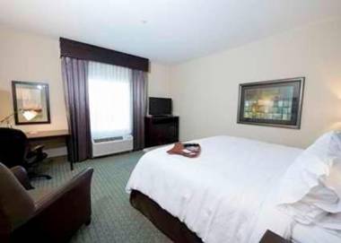 Hampton Inn & Suites Bismarck Northwest