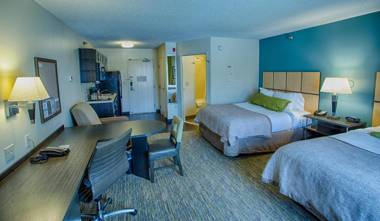 Candlewood Suites Fargo-North Dakota State University an IHG Hotel