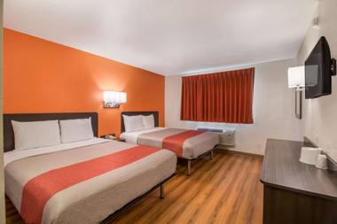 Motel 6-Fargo ND - West Acres - North Fargo