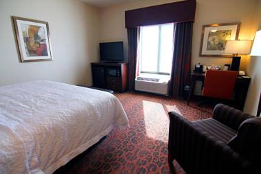 Hampton Inn & Suites Grand Forks