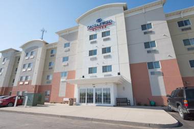 Candlewood Suites Minot an IHG Hotel