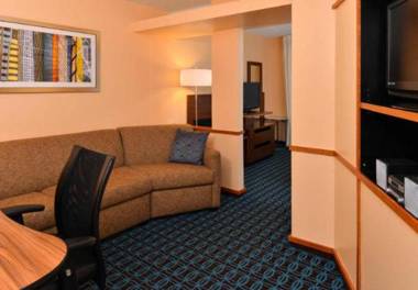 Fairfield Inn & Suites Cleveland Avon