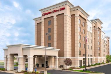 Hampton Inn & Suites Cleveland-Beachwood