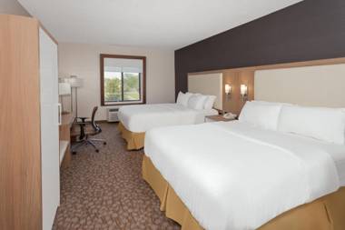 Holiday Inn Express Hotel & Suites Brookville an IHG Hotel