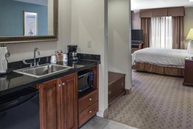 Hampton Inn & Suites Youngstown-Canfield