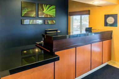 Fairfield Inn & Suites Canton