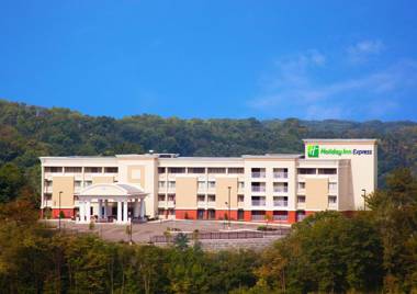 Holiday Inn Express Cincinnati West an IHG Hotel