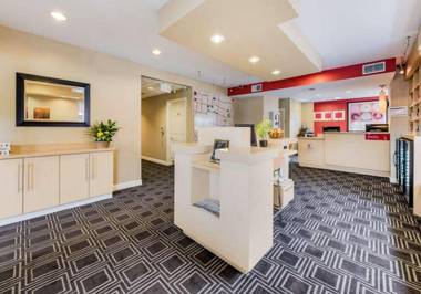 Suburban Extended Stay Hotel Blue Ash-Cincinnati