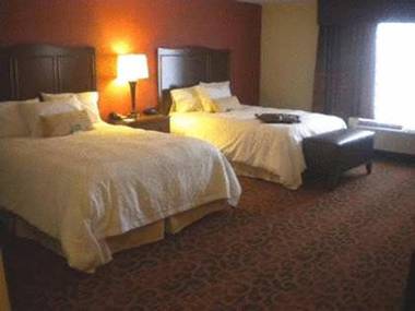 Hampton Inn & Suites Cincinnati / Uptown - University Area