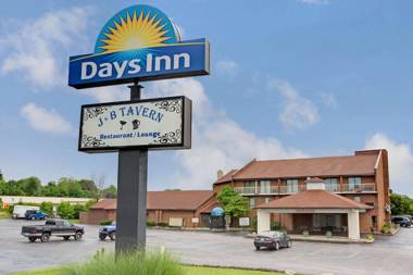 Days Inn by Wyndham Cincinnati East