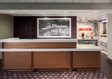 Hampton Inn & Suites Columbus-Easton Area