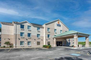 Comfort Inn & Suites Dayton