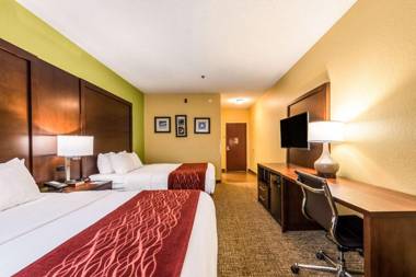 Comfort Inn & Suites Dayton