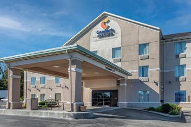 Comfort Inn & Suites Dayton