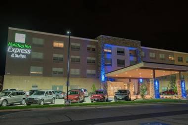 Holiday Inn Express & Suites Dayton North - Vandalia an IHG Hotel