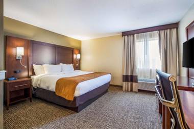 Comfort Inn & Suites Fairborn near Wright Patterson AFB