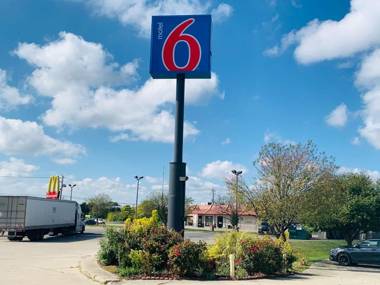 Motel 6 - Franklin OH