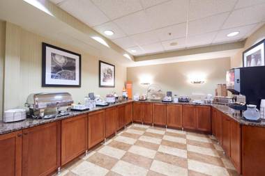 Hampton Inn Massillon