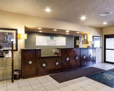 Quality Inn & Suites Oakwood Village