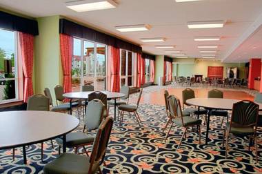 Best Western Plus Sandusky Hotel & Suites