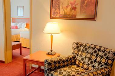 Best Western Plus Sandusky Hotel & Suites