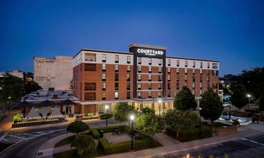 Courtyard by Marriott Springfield Downtown