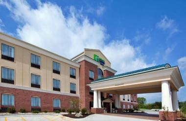 Holiday Inn Express Hotel & Suites Tipp City an IHG Hotel