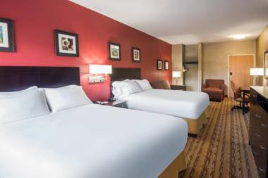 Holiday Inn Express Hotel & Suites Wauseon an IHG Hotel